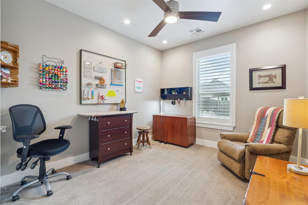 117 Pont De Normandie Court