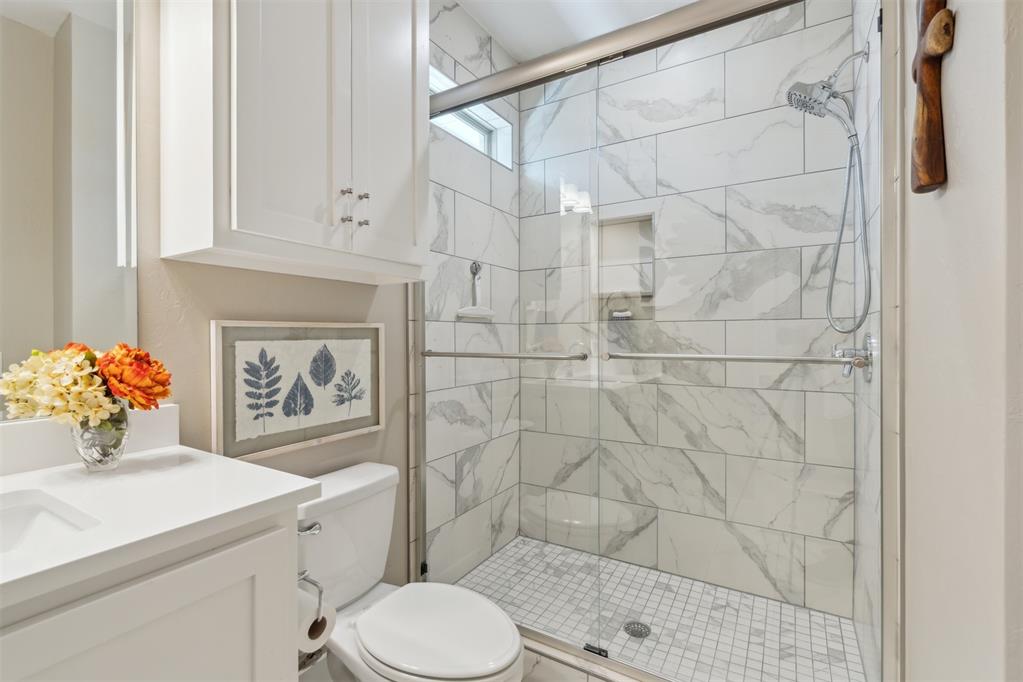 117 Pont De Normandie Court