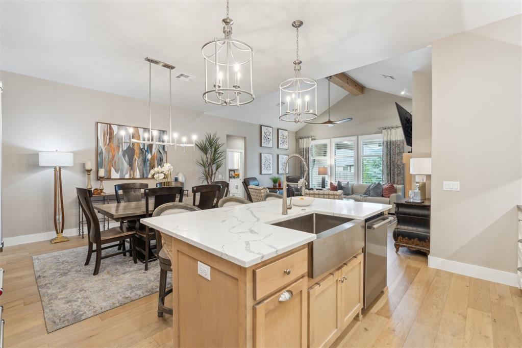 117 Pont De Normandie Court