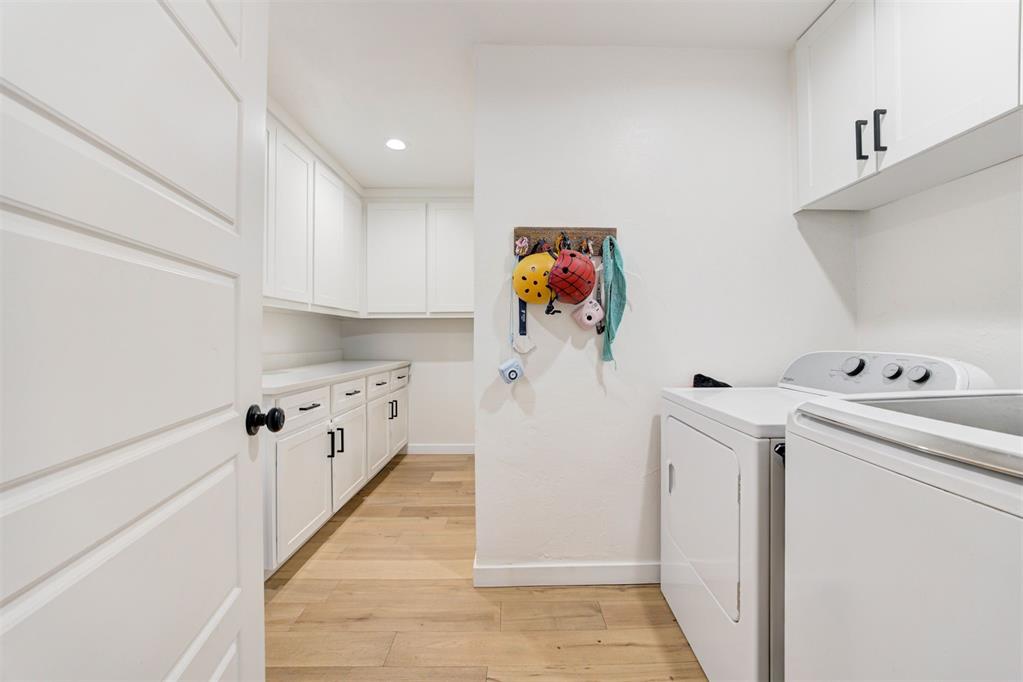 5612 Parkhurst Circle