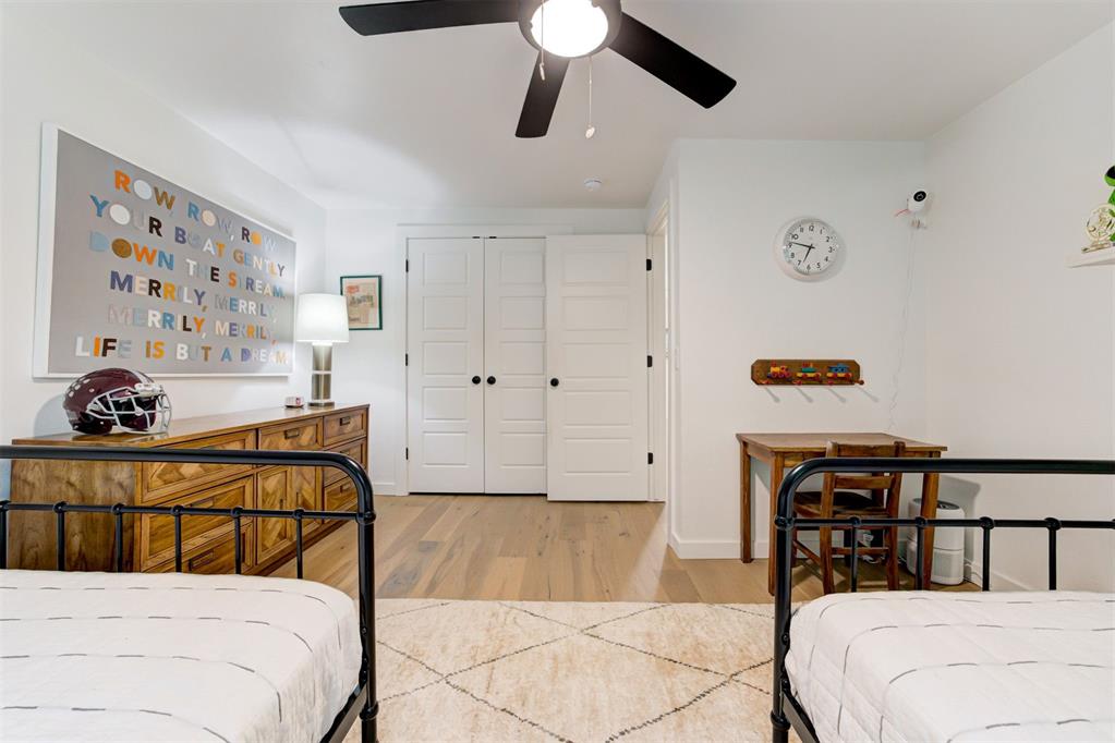 5612 Parkhurst Circle