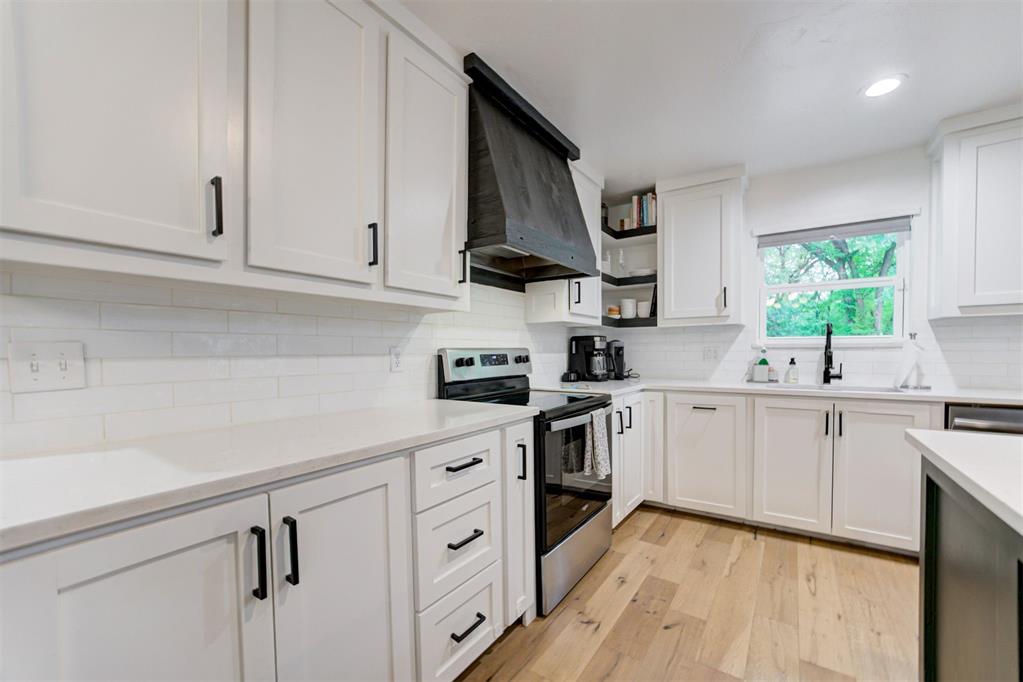 5612 Parkhurst Circle