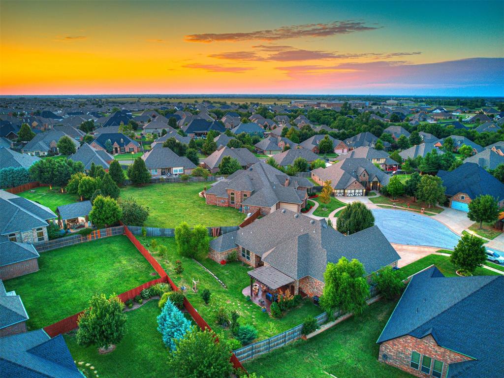 1808 NW 195th Circle