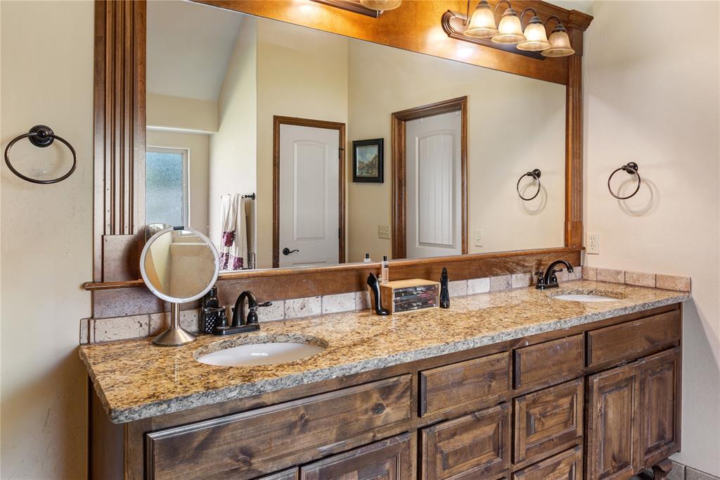 1808 NW 195th Circle