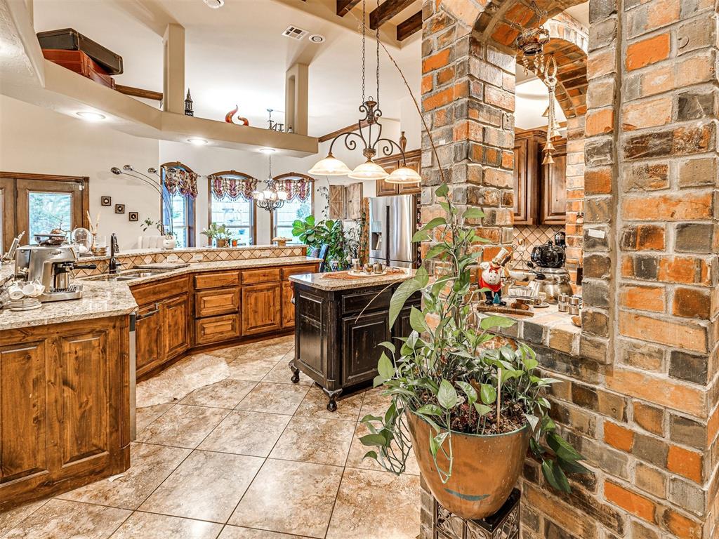 1808 NW 195th Circle