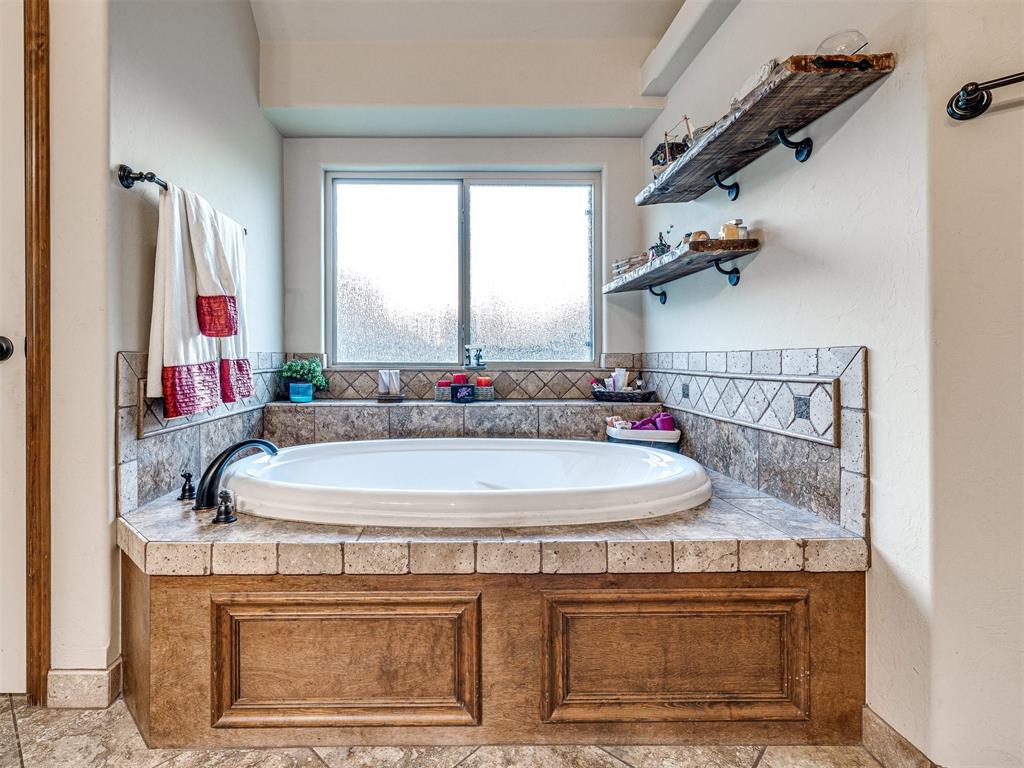 1808 NW 195th Circle