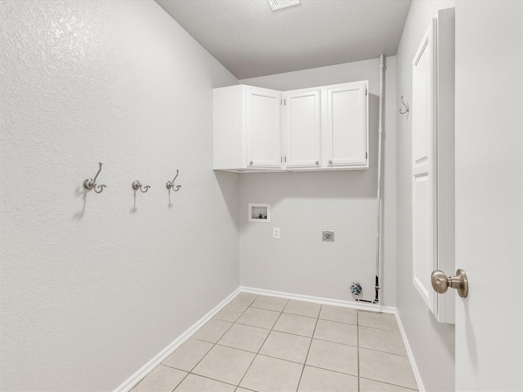 4001 Tori Place