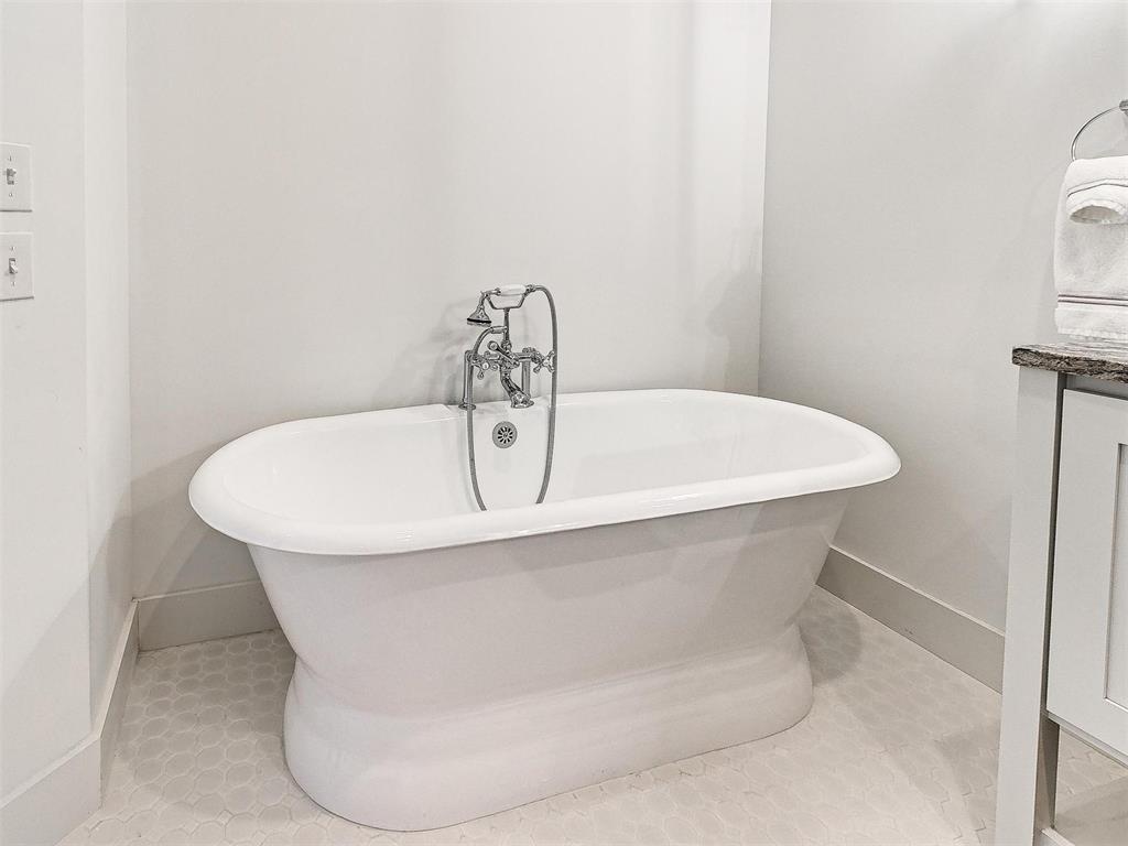 29 Water Street Unit: 10F