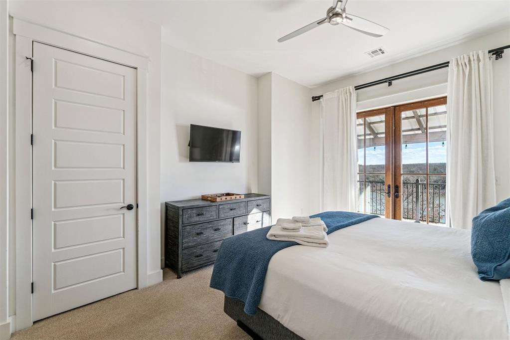 29 Water Street Unit: 10F