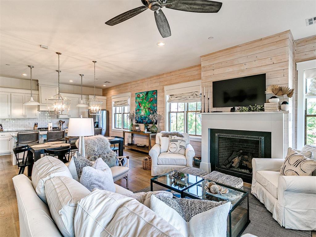 29 Water Street Unit: 10F