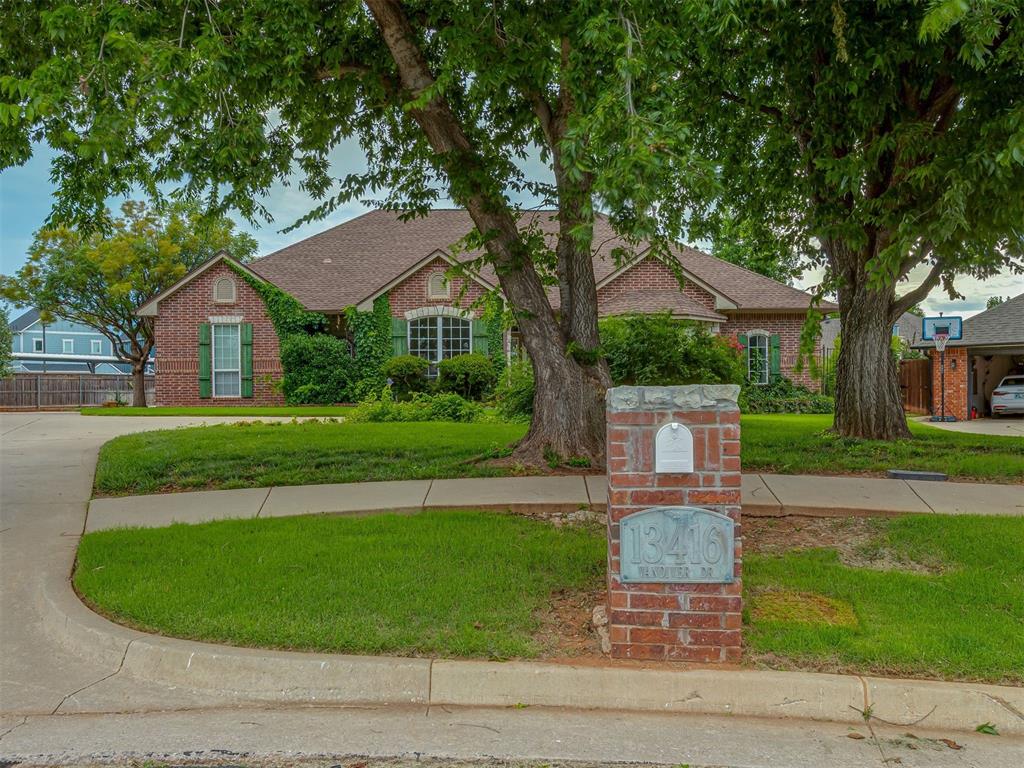 13416 Vandiver Drive