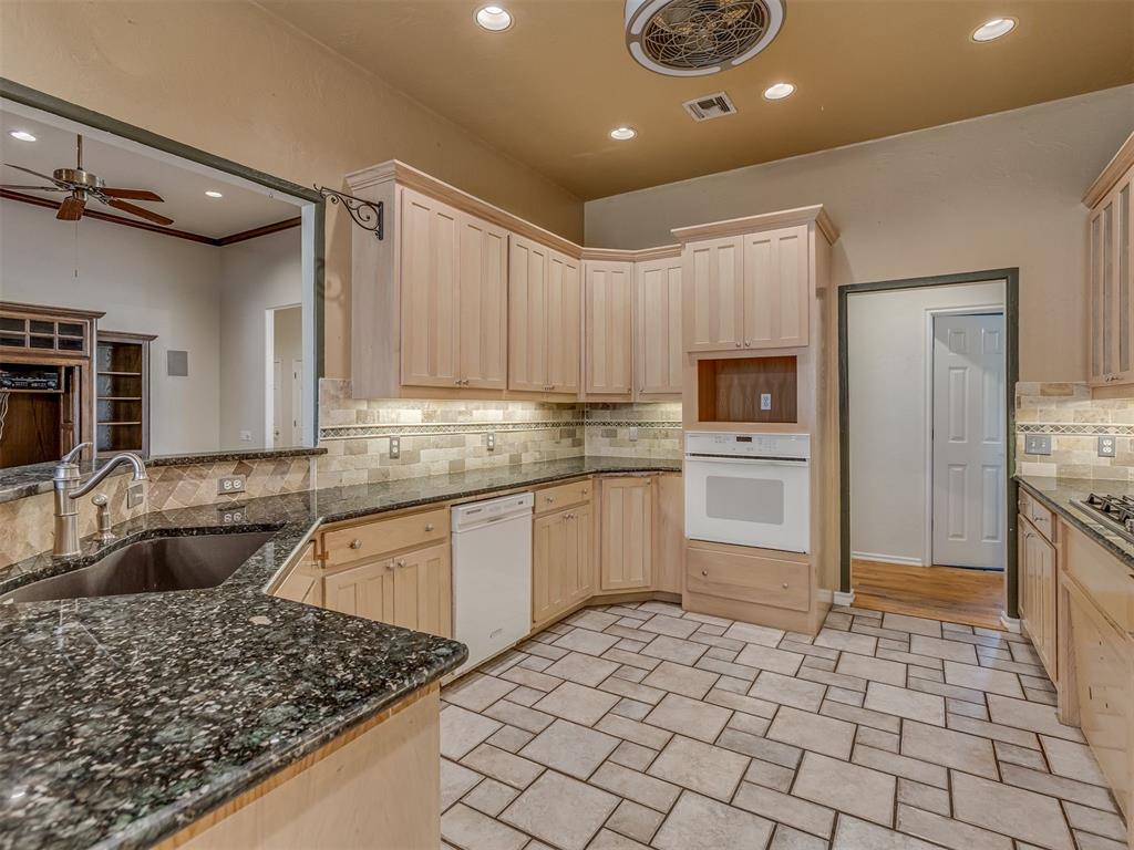 13416 Vandiver Drive