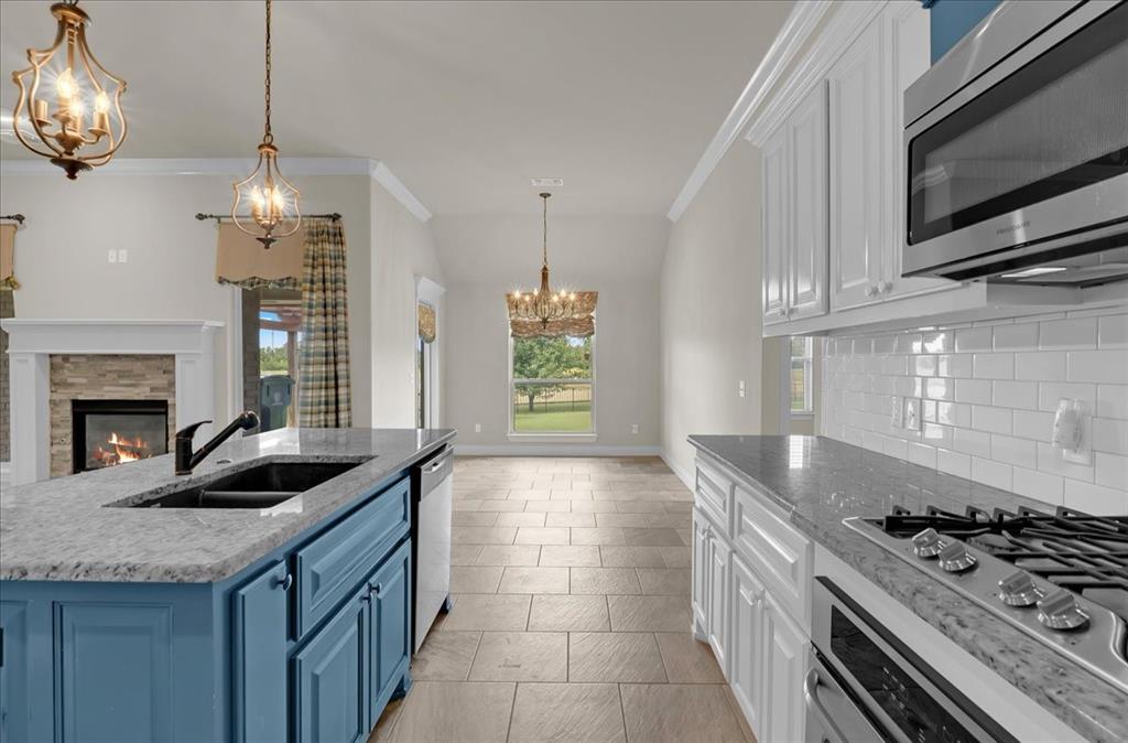 10840 NW 32nd Terrace