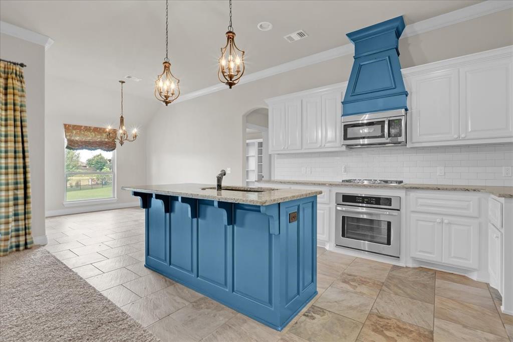 10840 NW 32nd Terrace