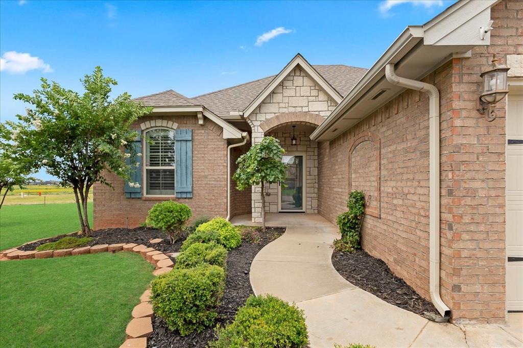 10840 NW 32nd Terrace