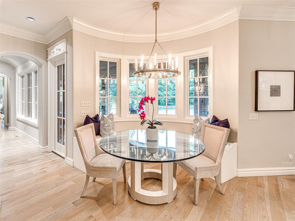 11832 Lorenta Circle