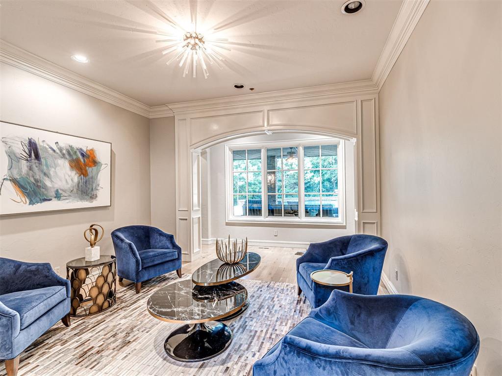 11832 Lorenta Circle