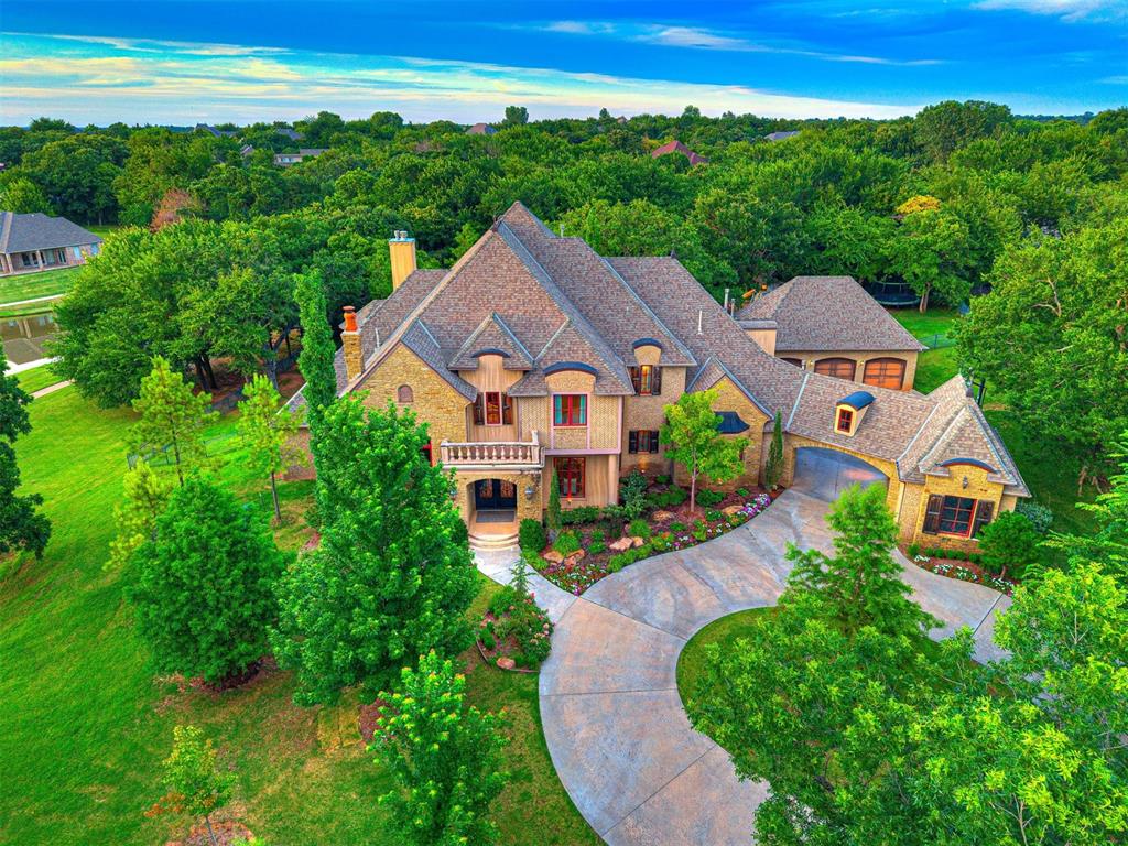 11832 Lorenta Circle