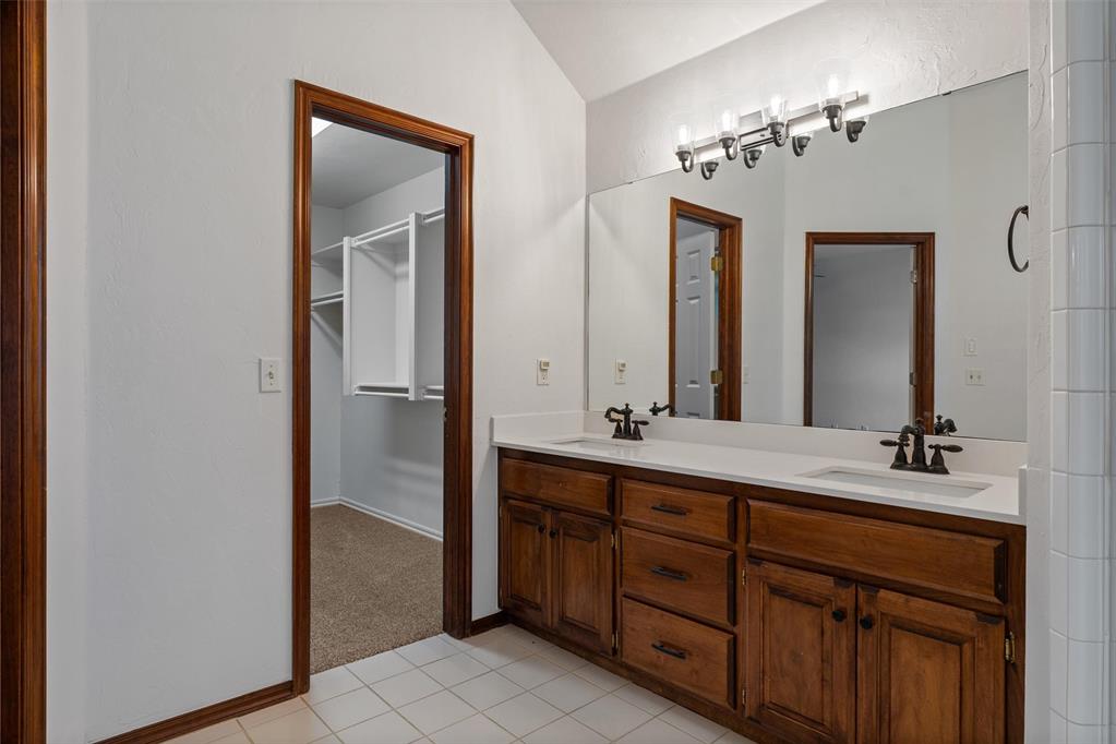 16004 Sheffield Boulevard