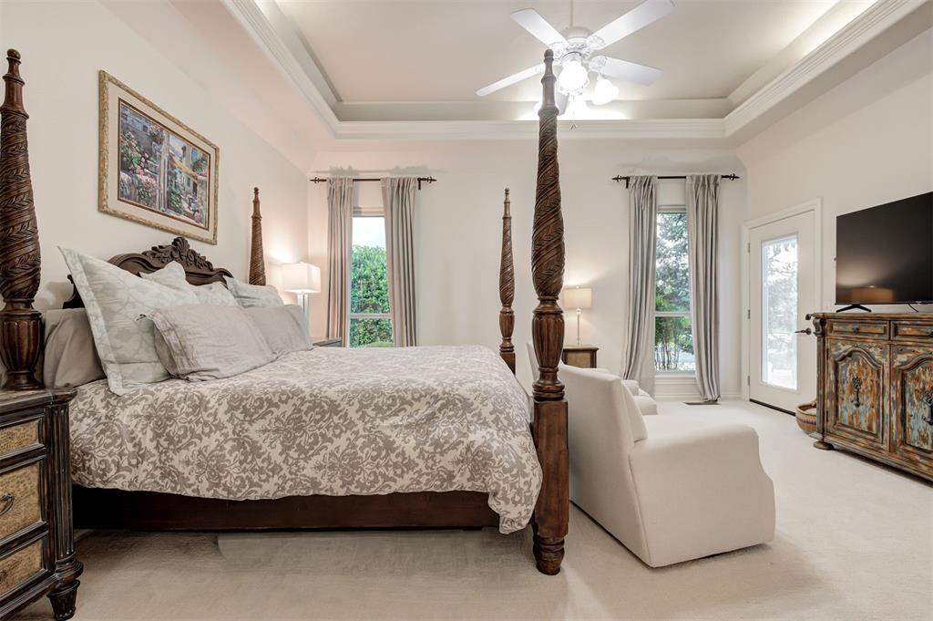 6525 Oak Heritage
