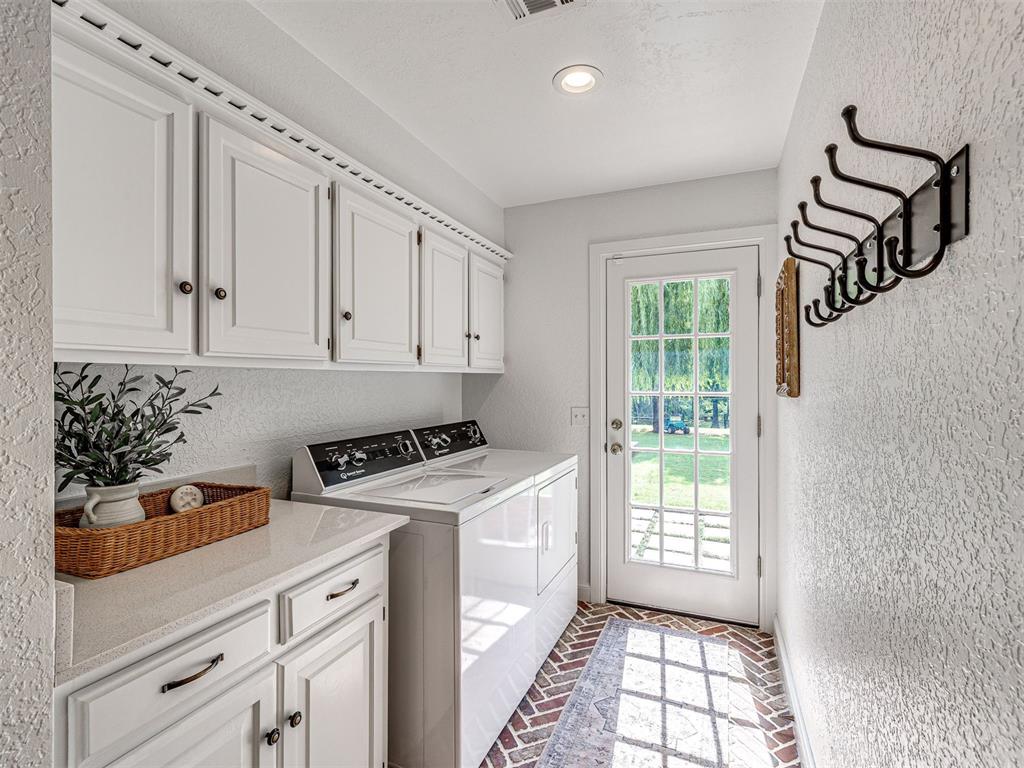 213 S Trail Ridge Road