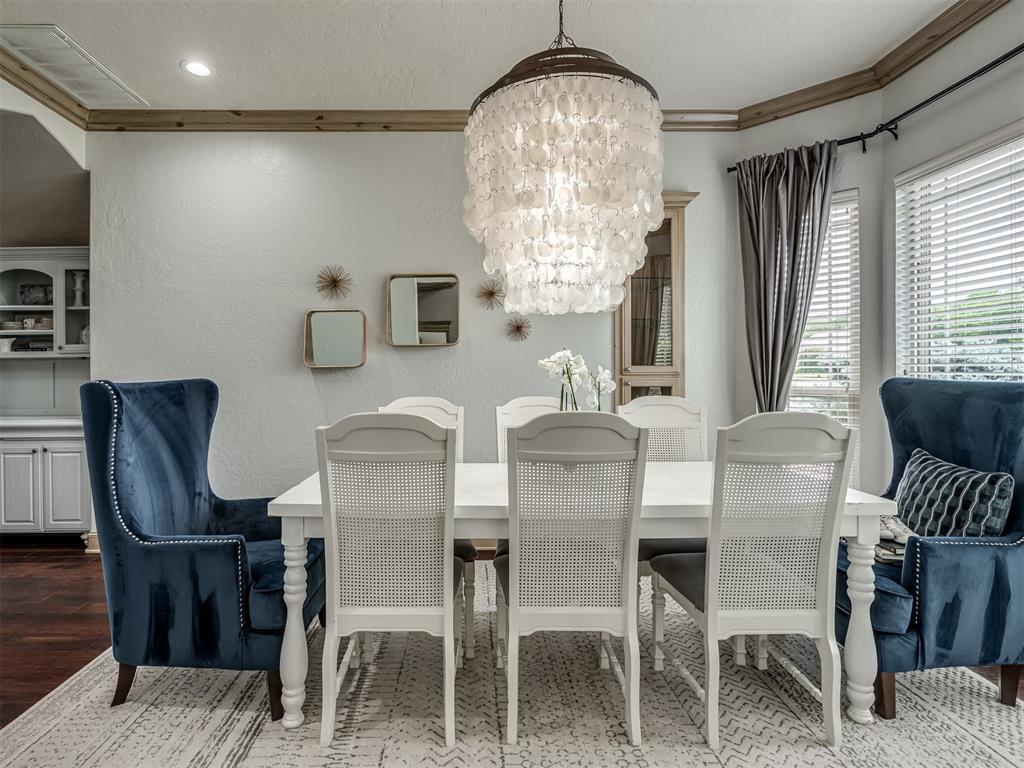 401 S Riverside Drive