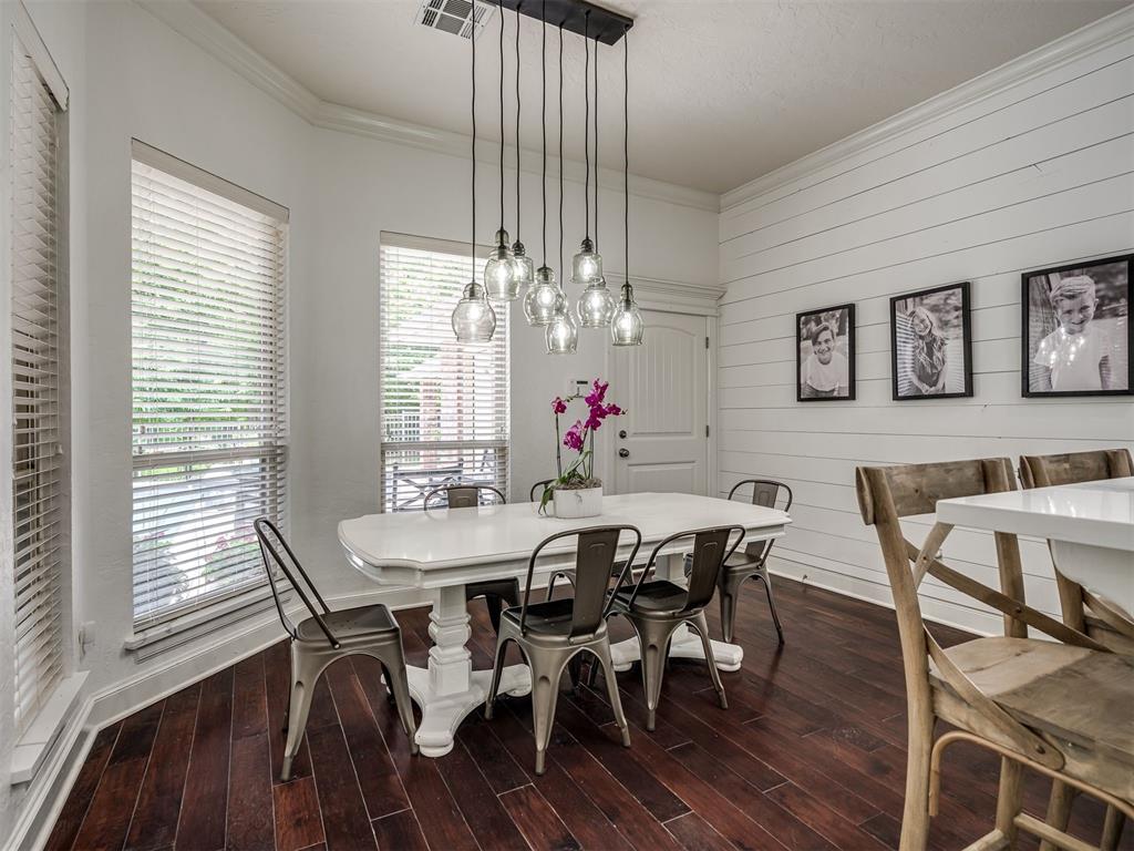 401 S Riverside Drive