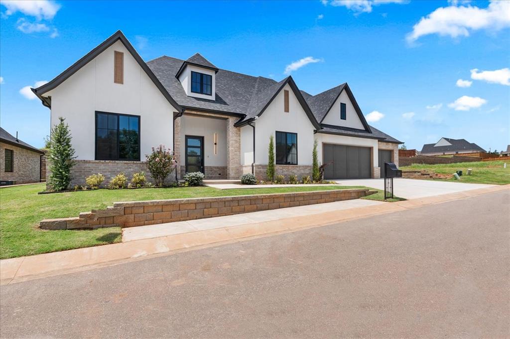 3917 Stone Bluff Way