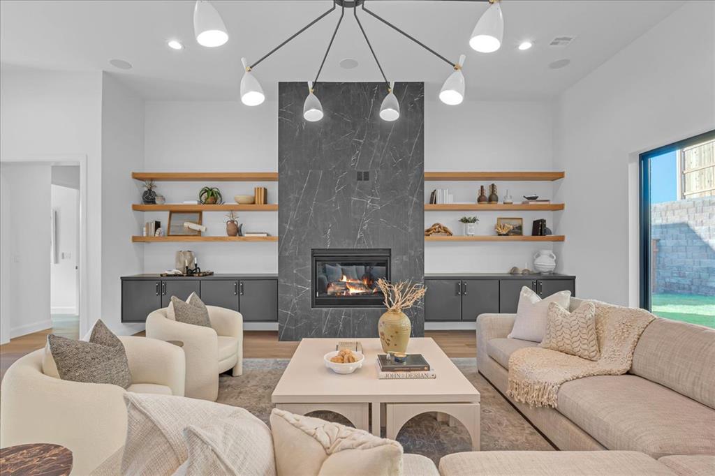 3917 Stone Bluff Way