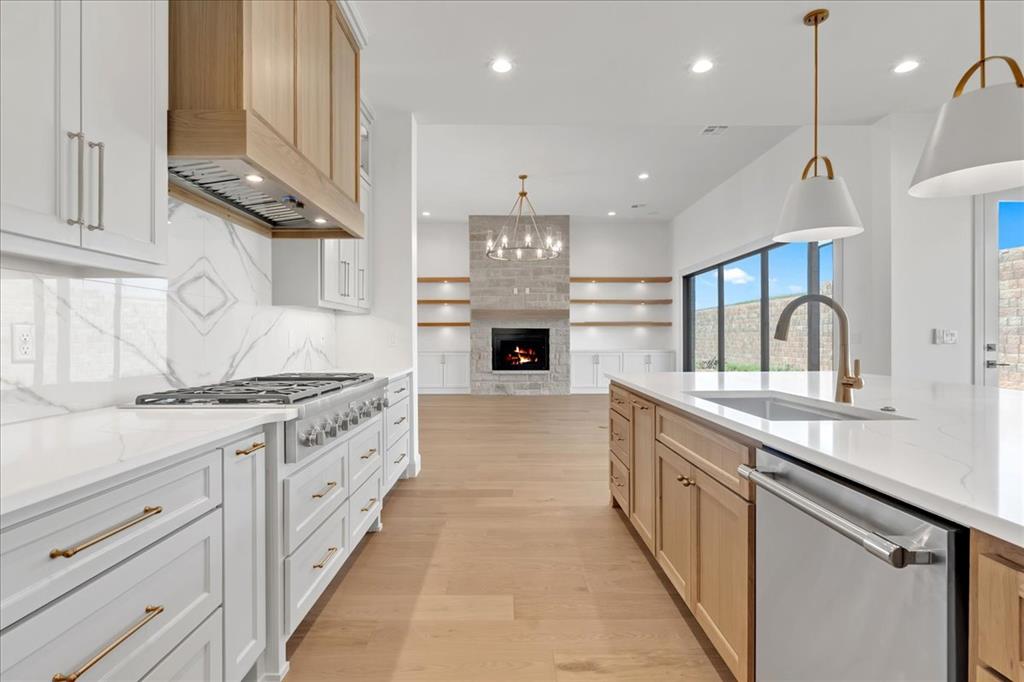 3901 Stone Bluff Way