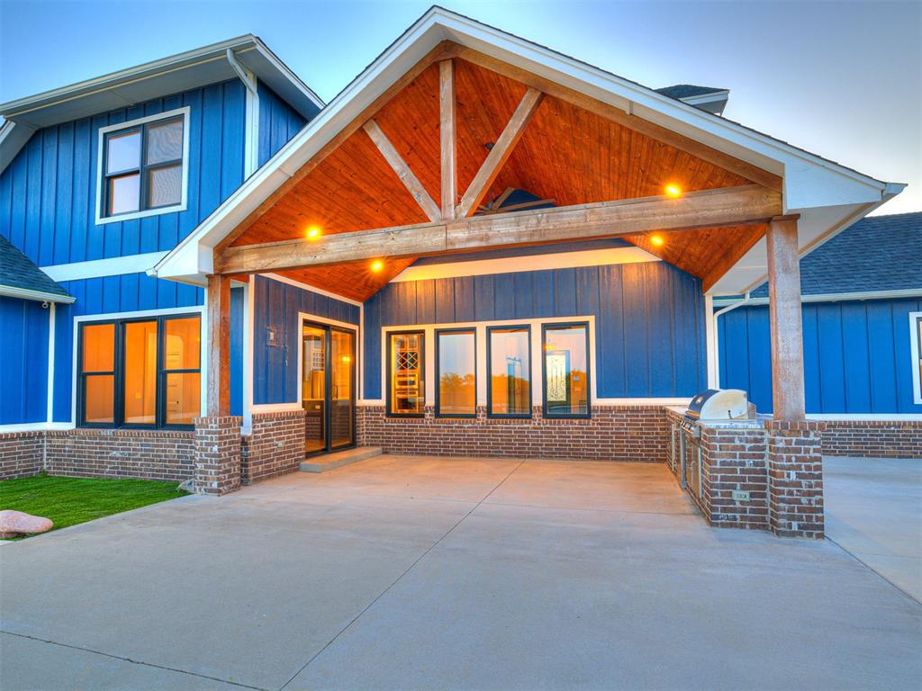 115 Weaver Court