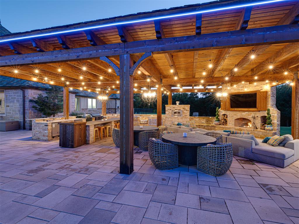 10201 SE 74th Street