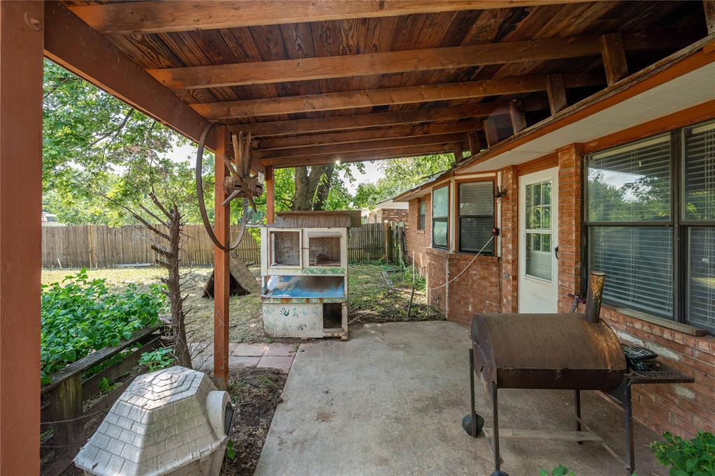 8814 E E 134th St Street