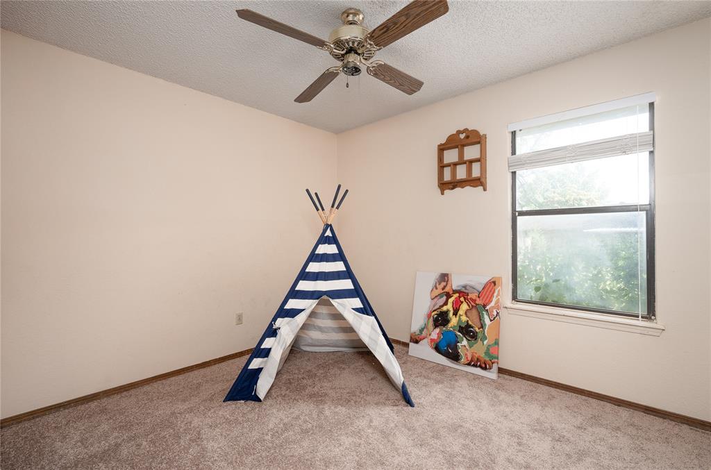 8814 E E 134th St Street