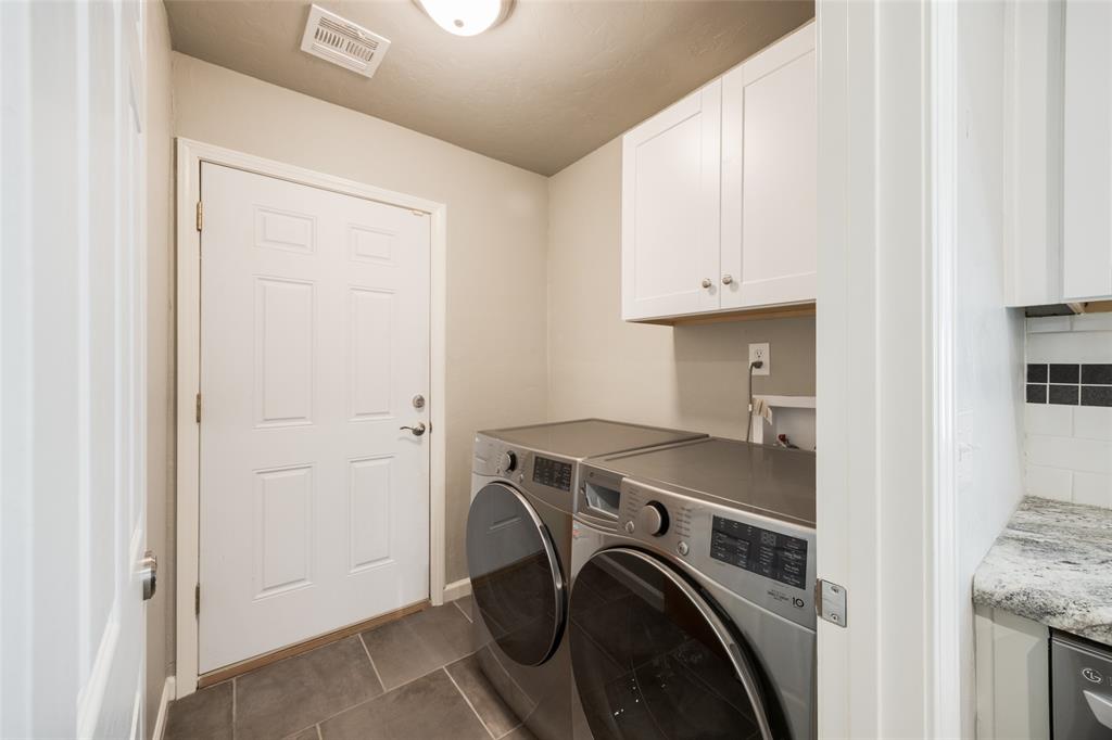 10023 Southridge Drive