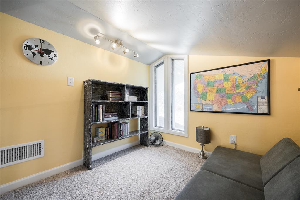 10023 Southridge Drive