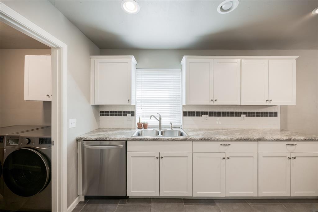 10023 Southridge Drive