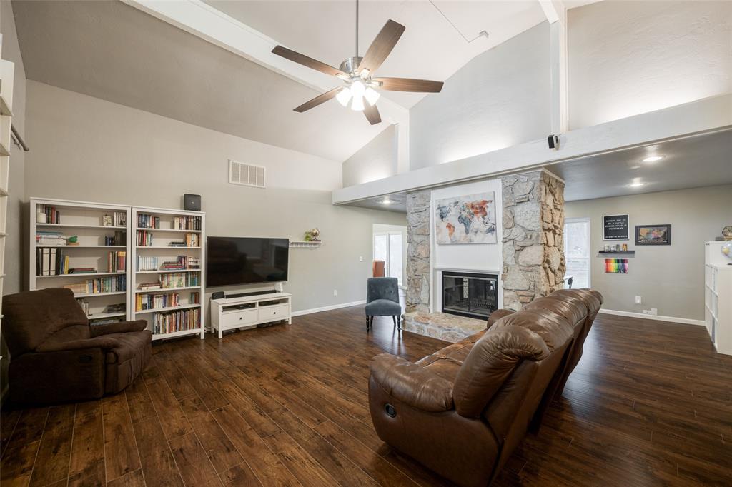 10023 Southridge Drive