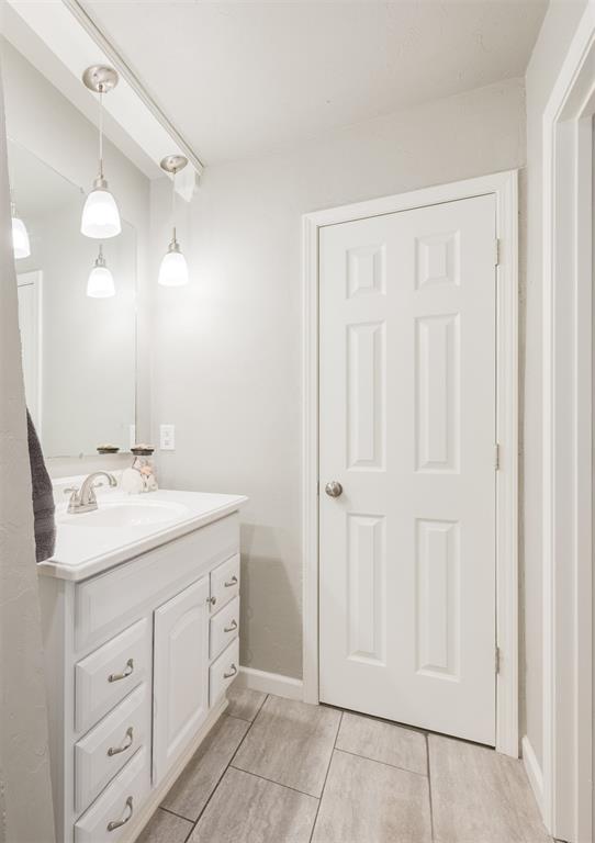 10023 Southridge Drive