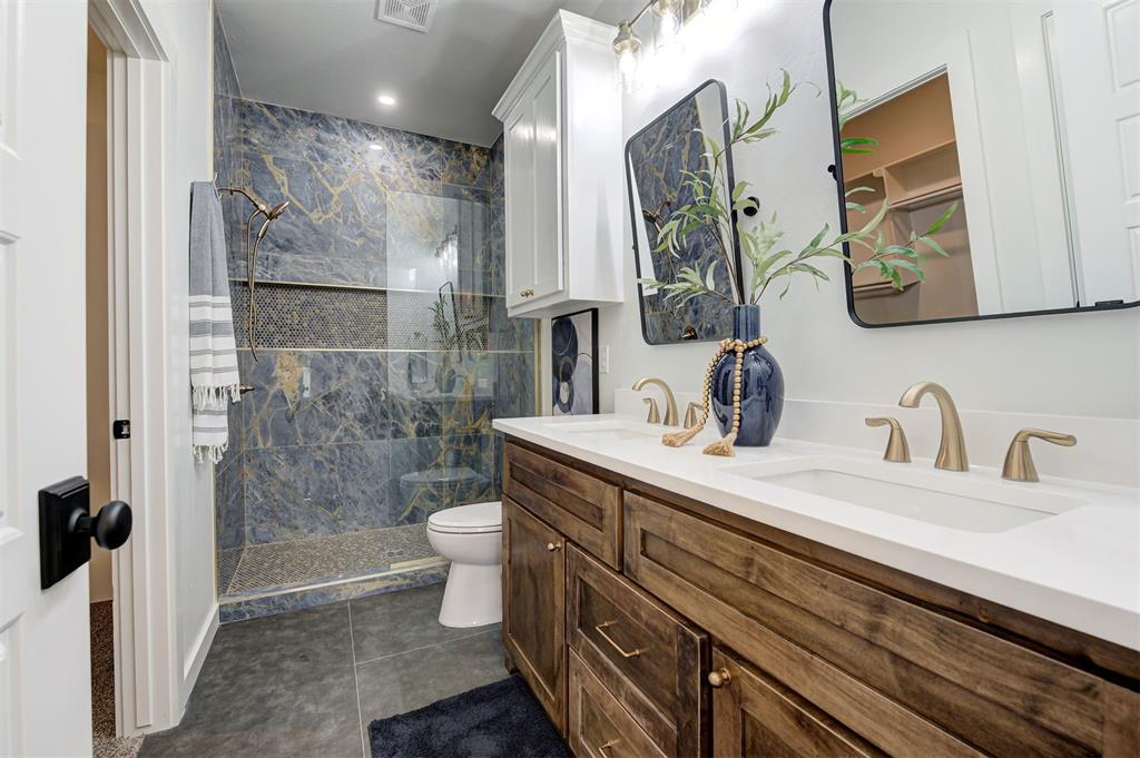 1802 E Harrison Avenue