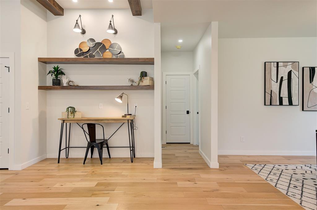 1802 E Harrison Avenue