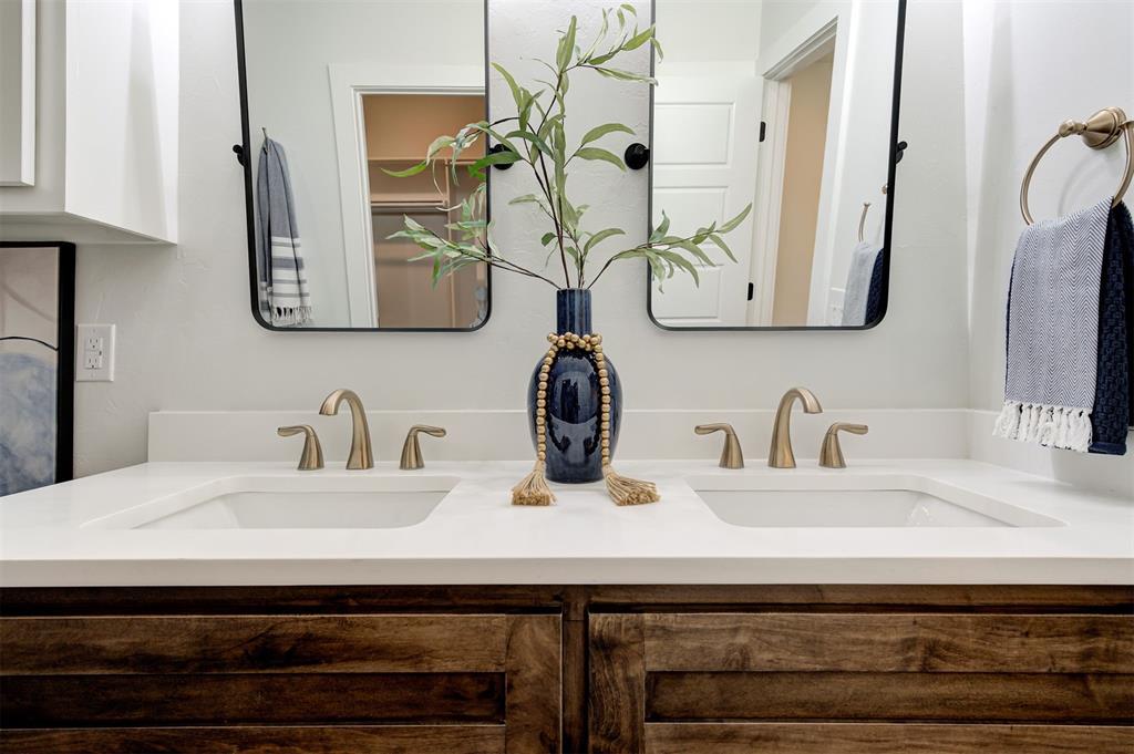 1802 E Harrison Avenue