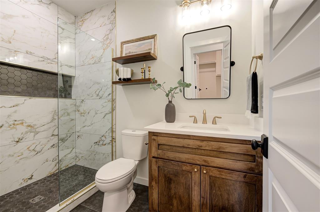 1802 E Harrison Avenue