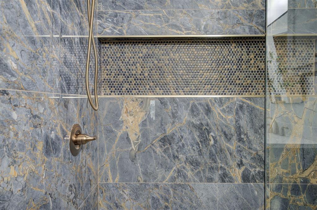 1802 E Harrison Avenue