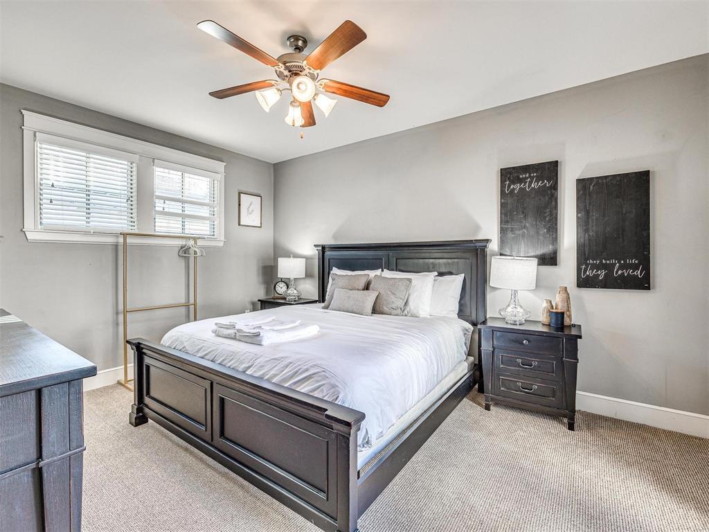 33 Boardwalk Unit: B