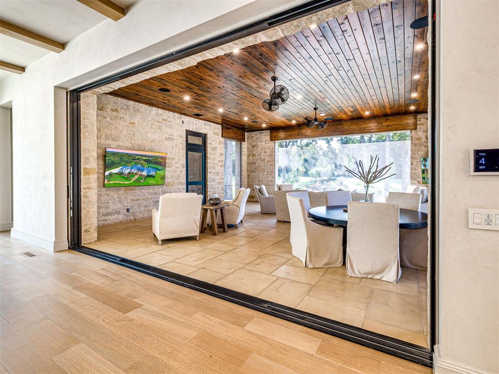 2909 Spring Crest Circle