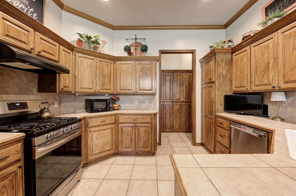 3809 Scissortail Drive