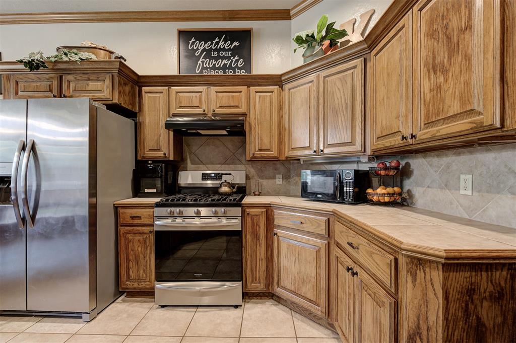 3809 Scissortail Drive