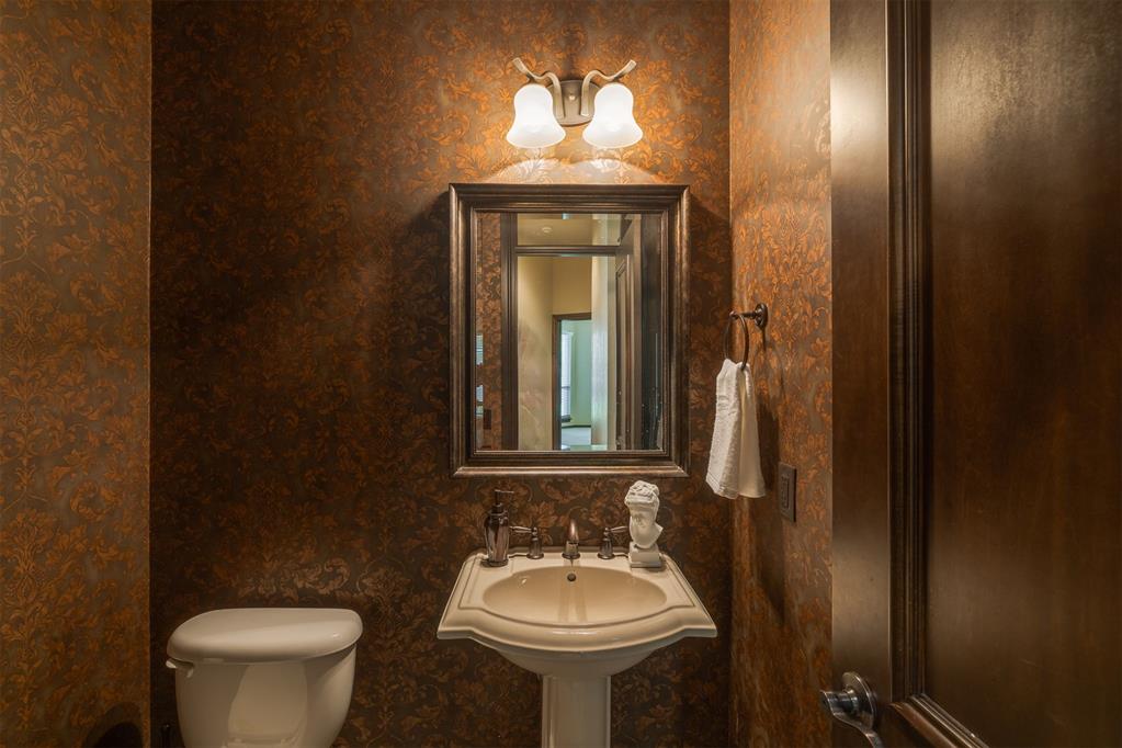 5601 NW 116th Street