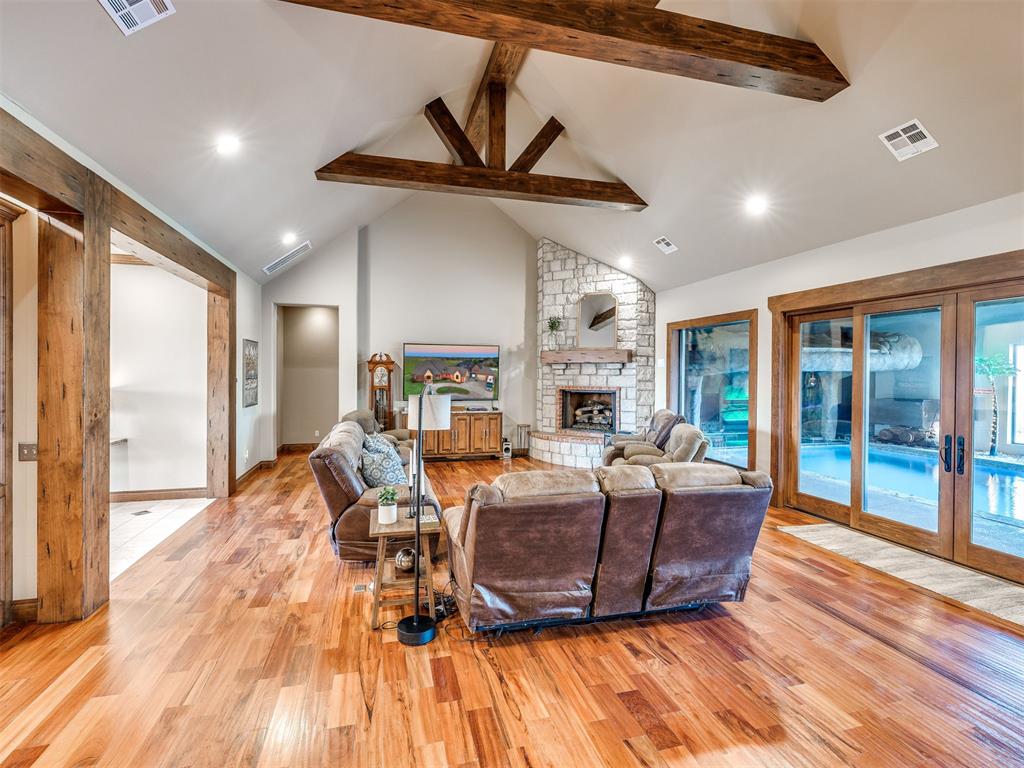 610 Lawrence Drive